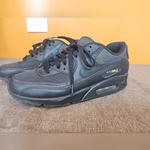 Nike Air Max 90 Size 9.5